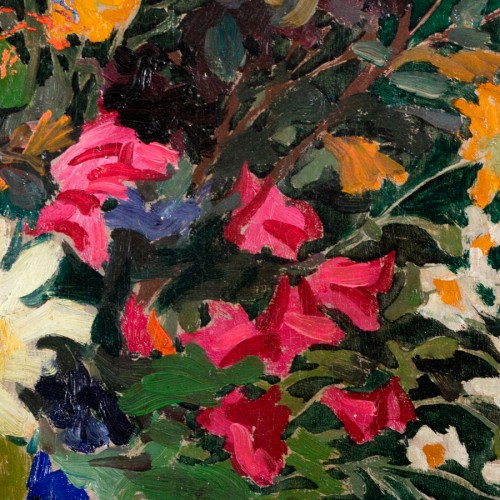 Flowers on a Green Background (19974.17355)