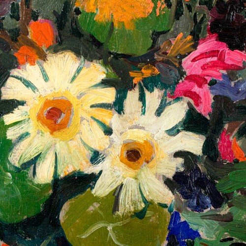 Flowers on a Green Background (19974.17356)