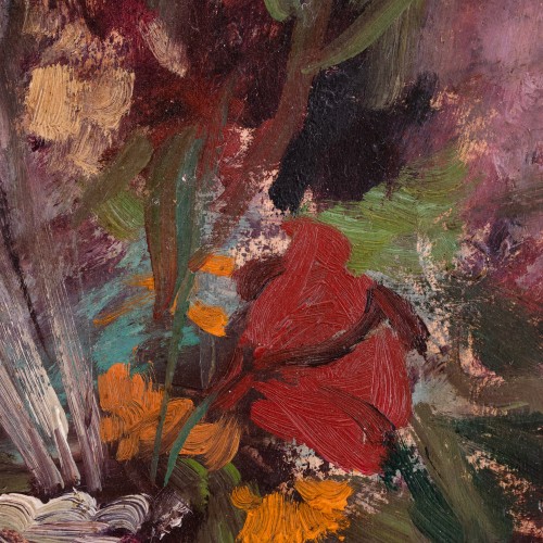 Flowers on a Dark Red Background (19975.19072)